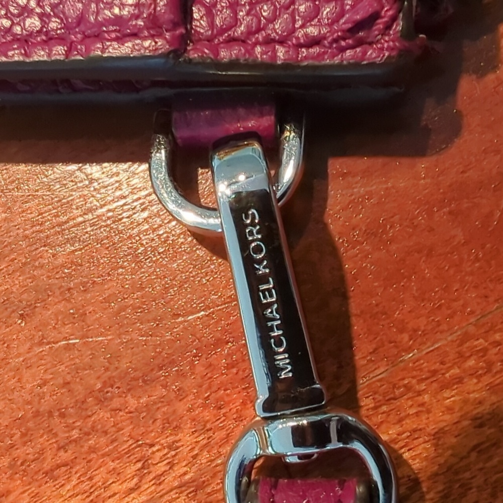 Michael Kors Berry Leather Wristlet - Picture 5 of 10